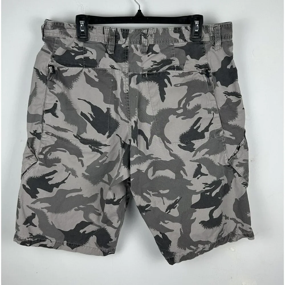 Armani Exchange Grey Cotton  Camo Cargo Shorts Size 33 (36) Y2K Punk  Grunge Ax